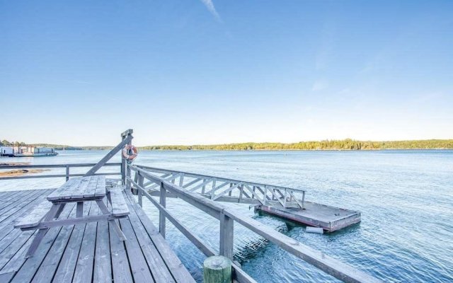 East Boothbay Oceanfront Home by RedAwning