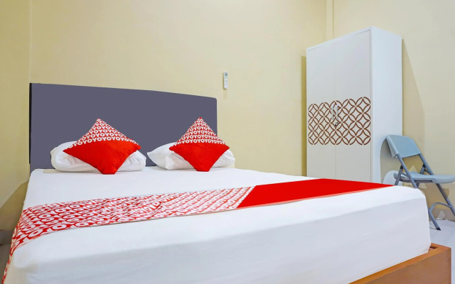 Oyo 91668 Homestay Anitha Syariah Makassar