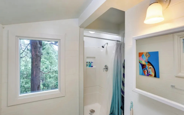 Pet-friendly California Abode w/ Fenced-in Yard!