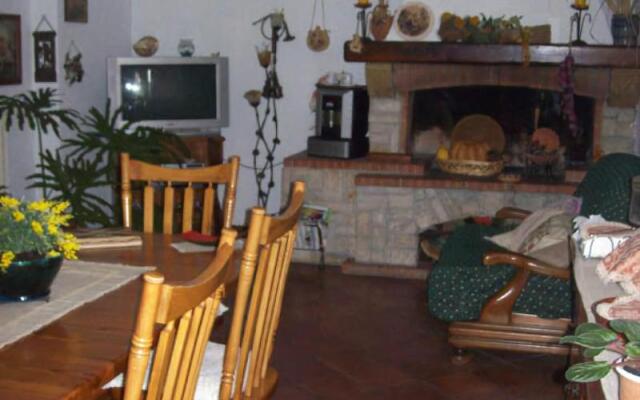 B&B Moonaurora