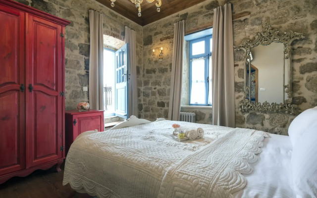 Ida Blue, Adatepe - Adults Only