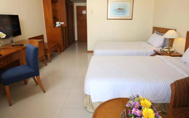 Makassar Golden Hotel