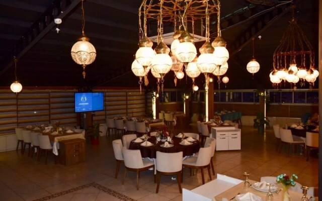 Usak Yucel Hotel