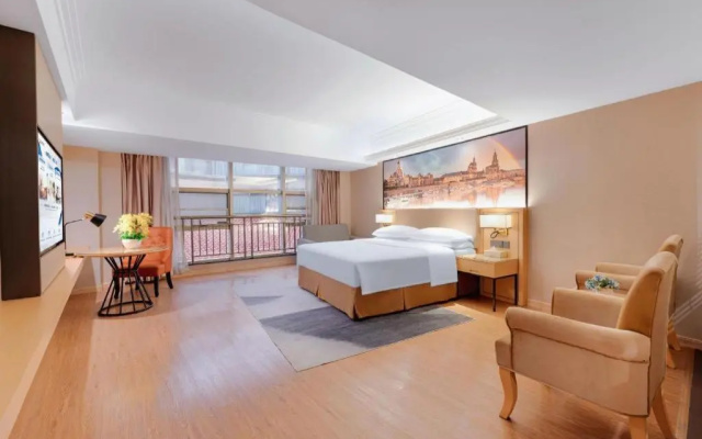 Vienna International Hotel