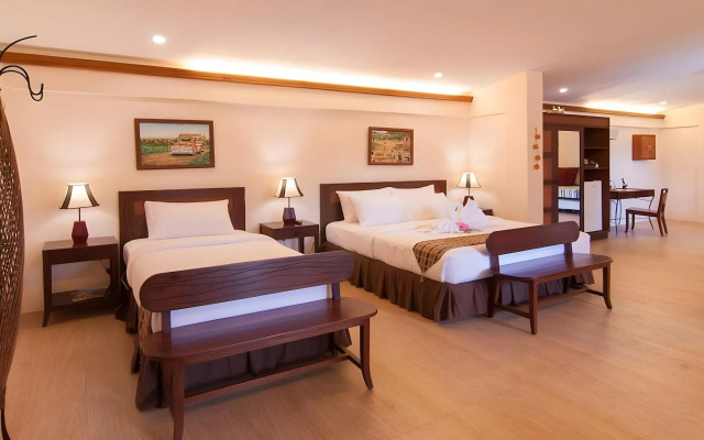 Oasis Resort