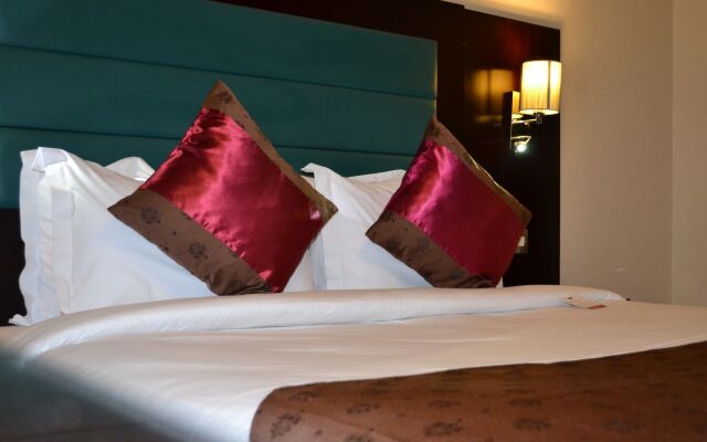 Strand Hotel