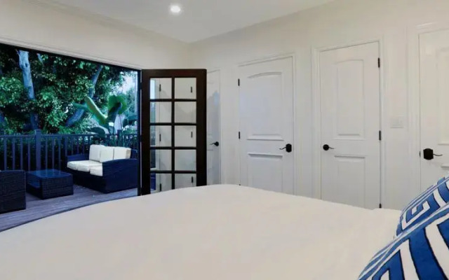 The Luxurious West Hollywood Casa