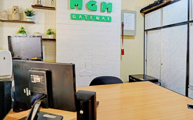 OYO Life 92993 Apartement Gateway Cicadas By Mgm Property