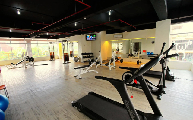 Centro City Service Apartment