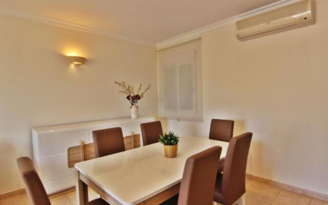 Los Arcos Apartment II