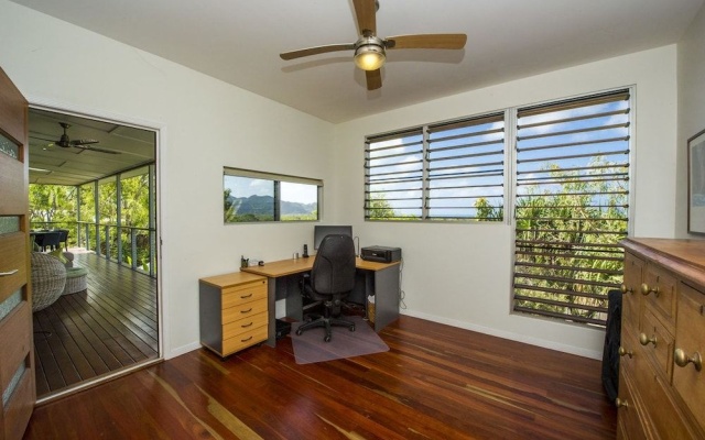 Horseshoe Bay Vista – Balcony – Magnetic Island