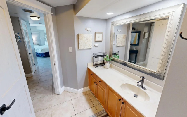 Surfside 0708ab 3 Bedroom Condo