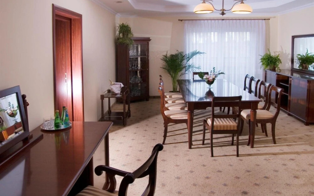 Hotel Batory