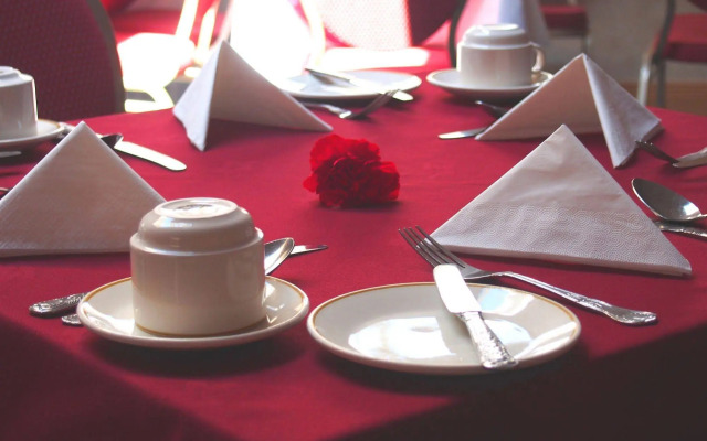 Mayfair Hotel