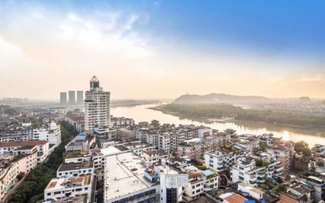 Lanjiang Hotel