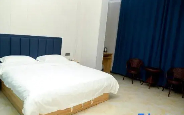 Lvliang Qinwan Express Homestay