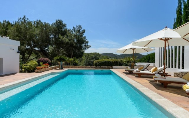 Villa With 5 Bedrooms in Santa Eulalia, With Wonderful sea View, Priva