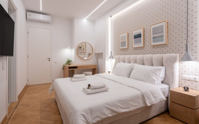 Upscale Athens Luxury Penthouse