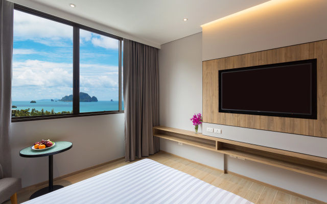 Holiday Inn Resort Krabi Ao Nang Beach by IHG