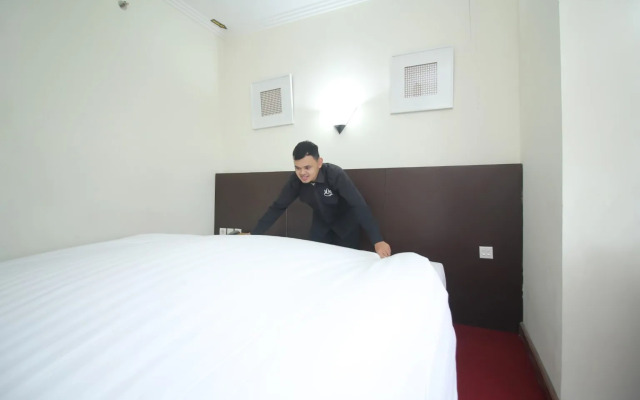 UNY Hotel