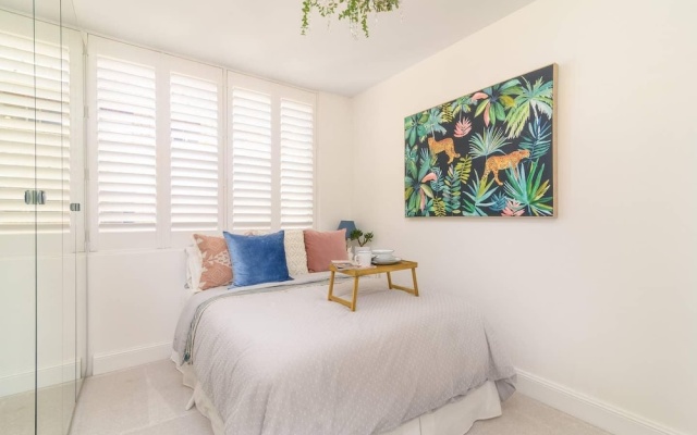Mitch & Mark of The Block - 2 Bdrm Apt North Bondi – Guest Rooms – Sydney
