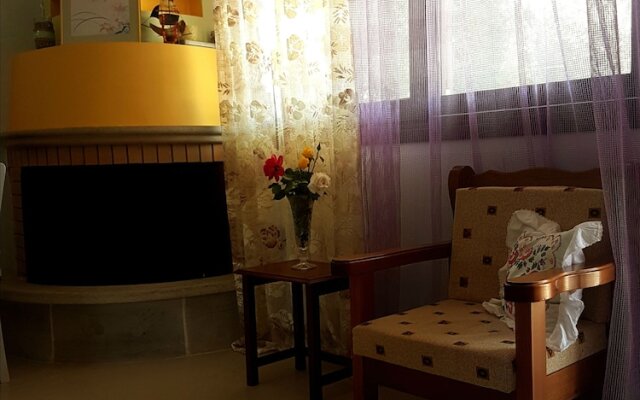 Elia Guesthouse