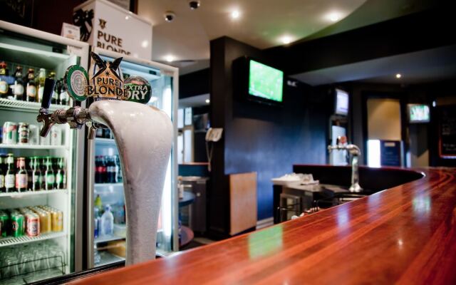 Cross Keys Hotel