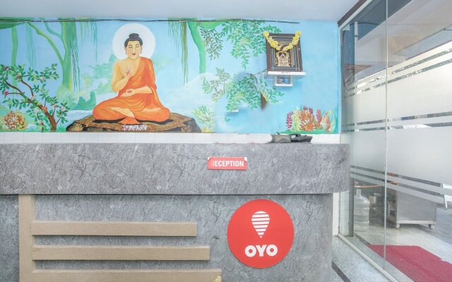 OYO Flagship 10363 Sri Balaji Guest House & Restaurent