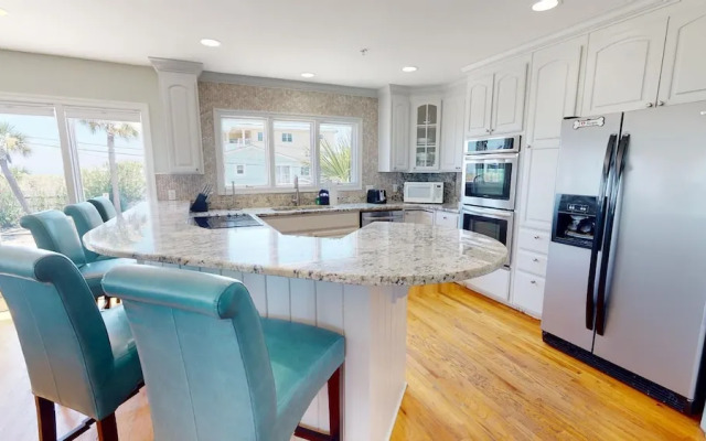 1711-a Strand Avenue