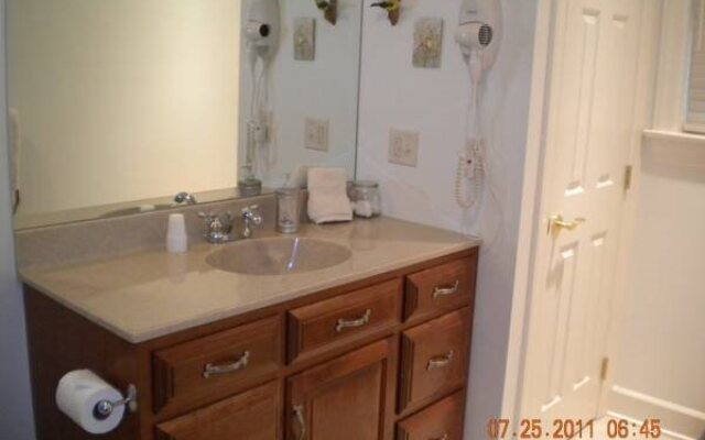 Big Hollow Bed & Breakfast