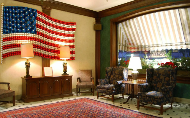Penn Wells Historic Hotel