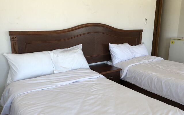 Royal NJ Hotel