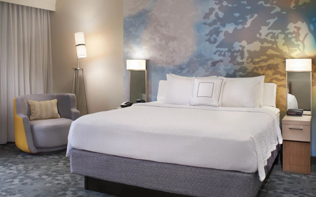 Courtyard by Marriott Cincinnati-Covington