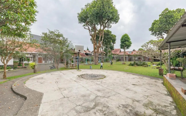 Yehezkiel Hotel Lembang RedPartner