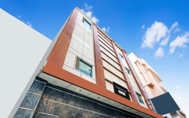 Hotel Mohan International