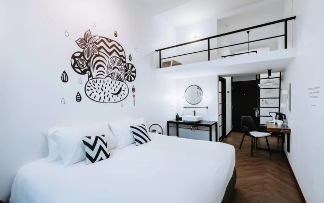 Blu Monkey Hub & Hotel Ranong