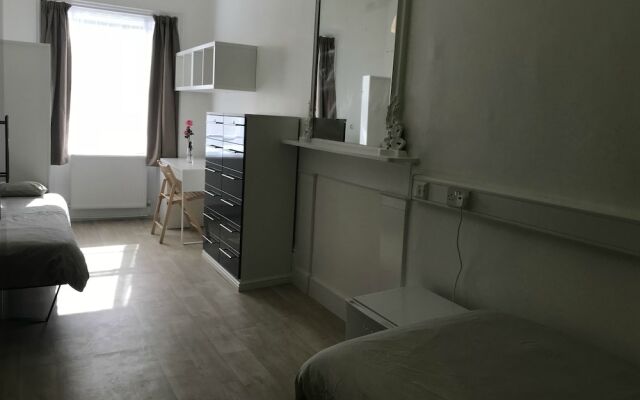 New Mansion House - Hostel