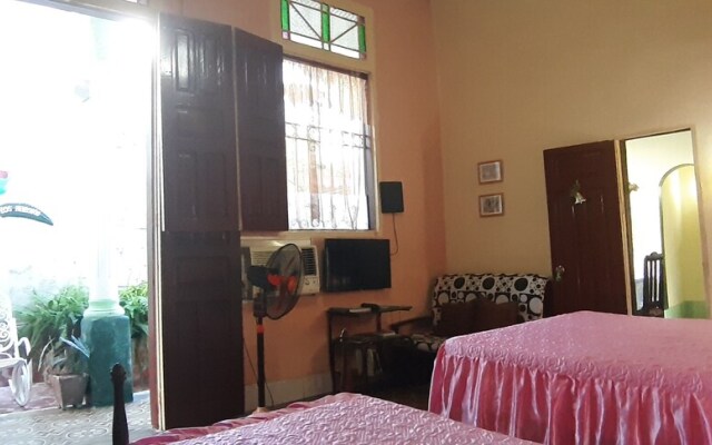Casa Particular Los Curujeyes