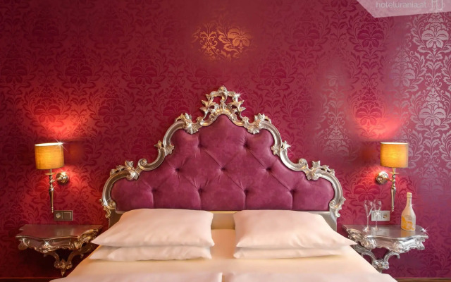 Hotel Urania