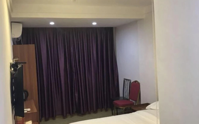 Gangnan Hotel – Guest Rooms – Yangjiang