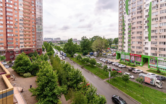 Апартаменты на улице Героя Сарабеева В.И. 3