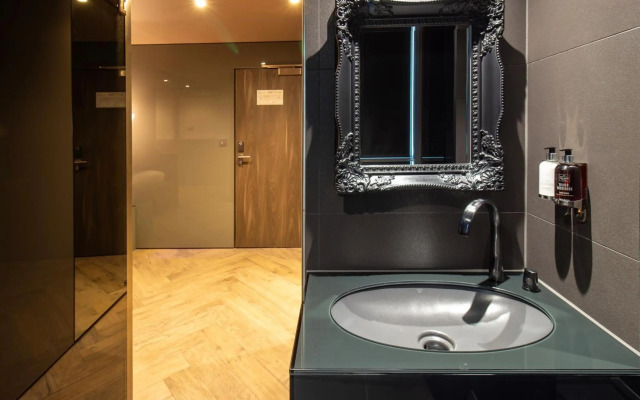 Bloc Hotel London Gatwick Airport