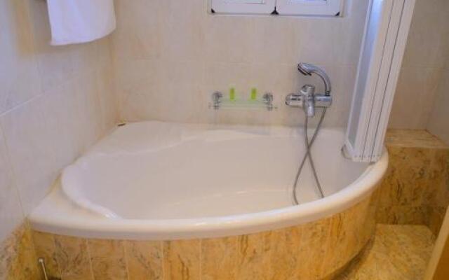 Flat 2 Bedrooms 2 Bathrooms - Palaia Fokaia