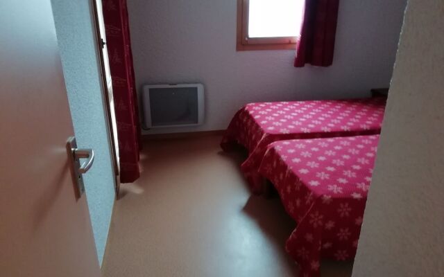 Well-furnished apartment in Méribel-Mottaret at 1800m.