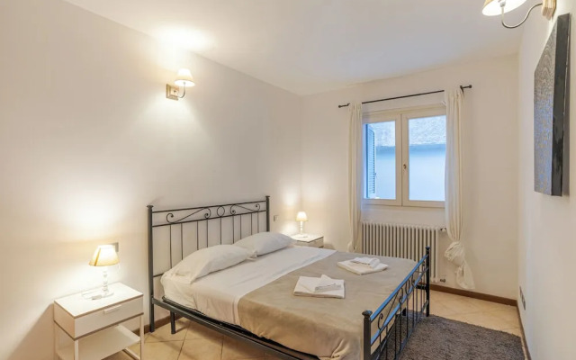 Pianello Charming Lake View