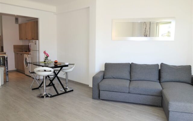 VANEAU Grand studio alexandre 3