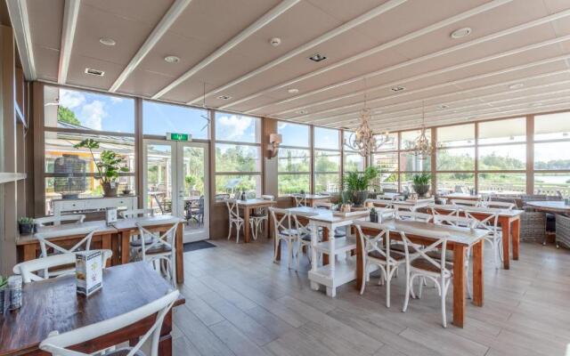 Hajé Waterlodge de Lepelaar