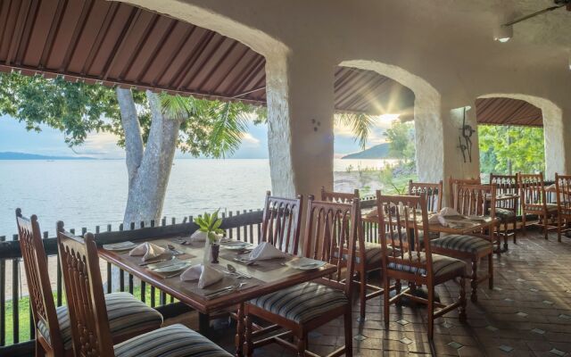 Caribbea Bay Resort
