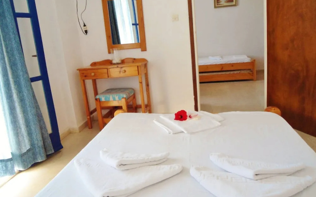 Apollonia Apartments