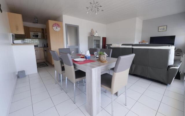 Un appartement sur la marina de St-Gilles